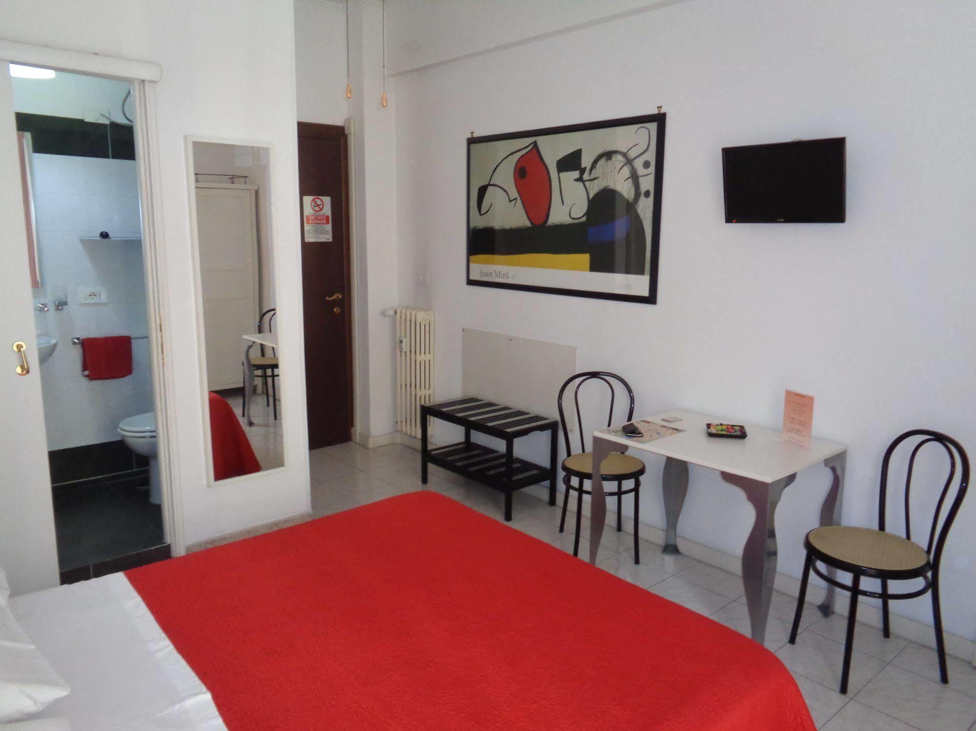Interno 9 Otel Roma Dış mekan fotoğraf